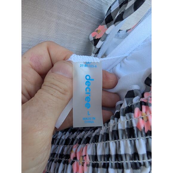 Decree Women's Plaid Check One Piece Swimsuit Sz L Floral Smocked Cut Out Ruffle - Picture 3 of 5